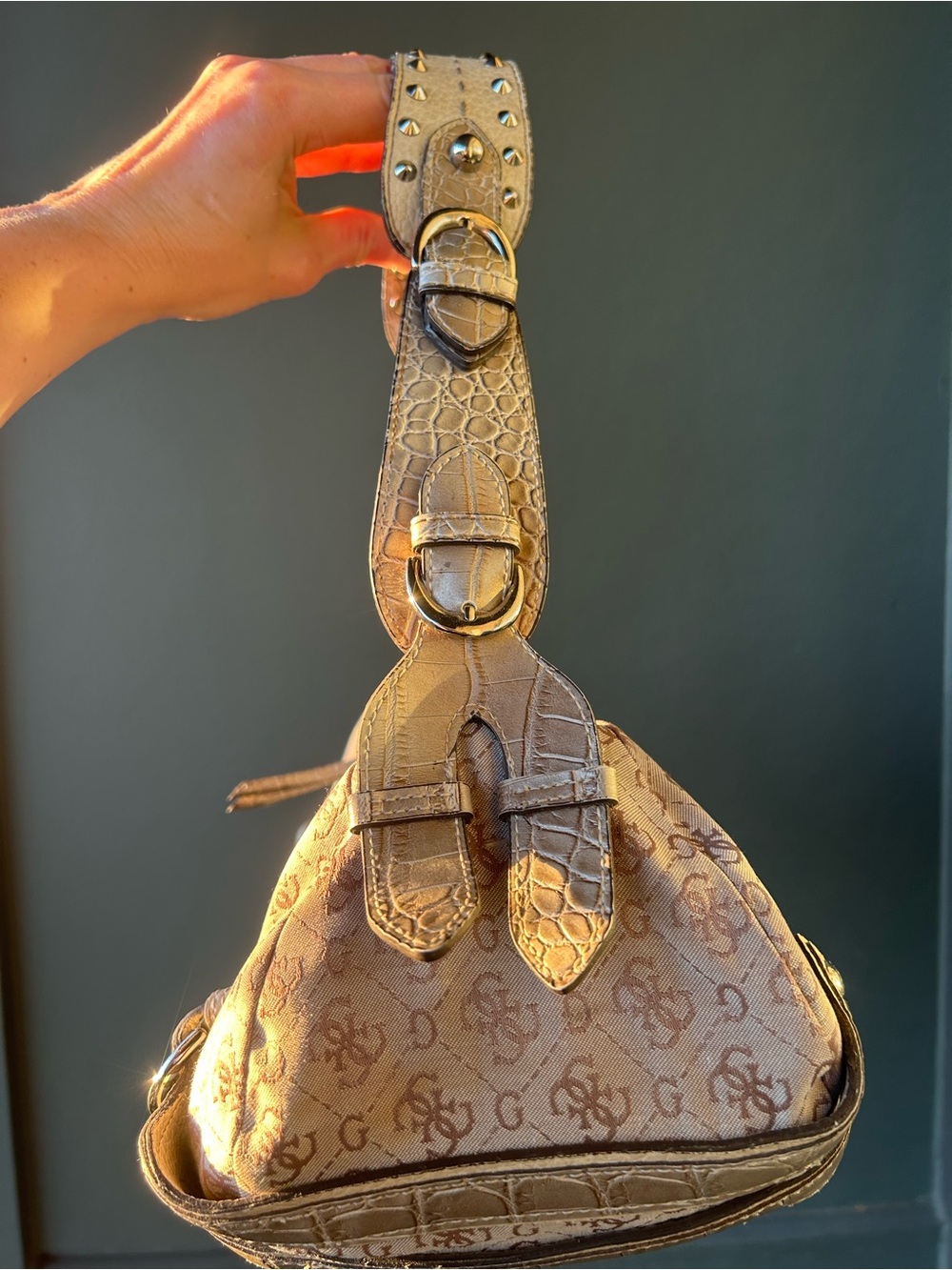 Vintage Guess Shoulder Bag - Picture 4 of 10